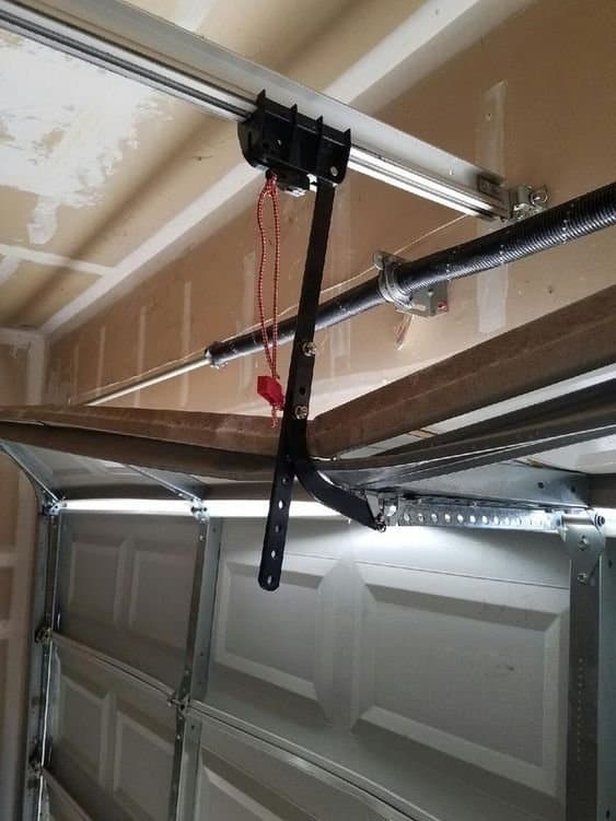 Repair garage door service in Denver